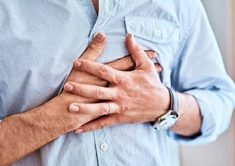 Cardiologista explica a relação da má alimentação com pressão alta