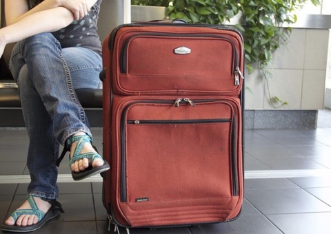 Volta de despacho gratuito de bagagens em voos é tema no Senado