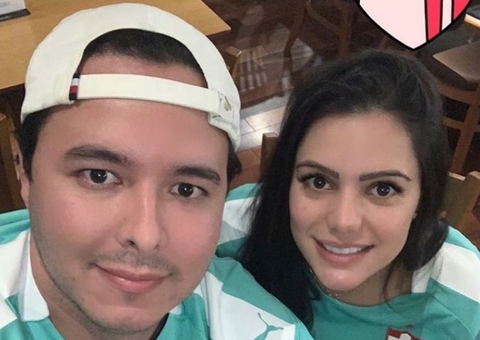 Viúva de Aleksandro desabafa e lamenta saudade do cantor: ‘coração chora’