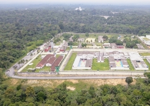 Detentos fogem de presídio em Manaus
