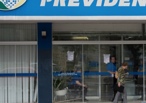 Após 52 dias em greve, médicos peritos do INSS voltam a trabalhar