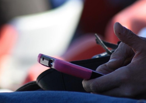 Senacon suspende venda de marca de carregador portátil