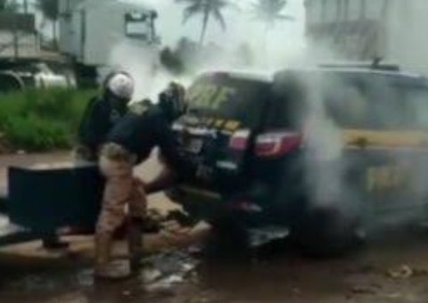 Homem morre sufocado após ser colocado em viatura com gás da PRF em Sergipe