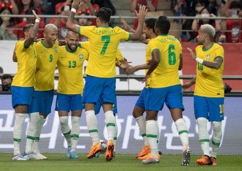 Com dois gols de Neymar, Brasil goleia Coreia do Sul 