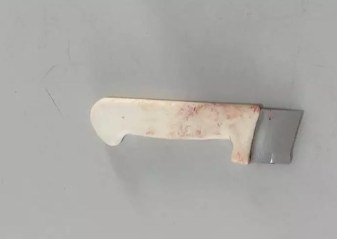 Homem é preso suspeito de tentar matar esposa com facada no pescoço em Manaus