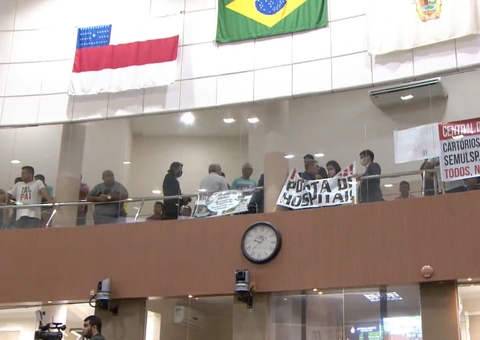 Prefeito e motoristas dos Executivos discutirão PL que diminui frota em Manaus