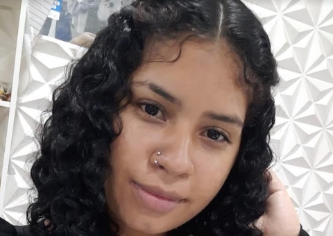 Jovem desaparece após sair com filha para shopping em Manaus   