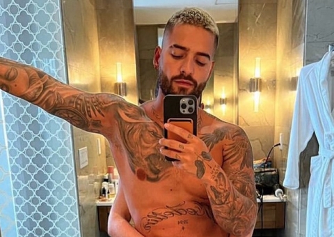 Maluma posta foto nu com mulher segurando pênis 