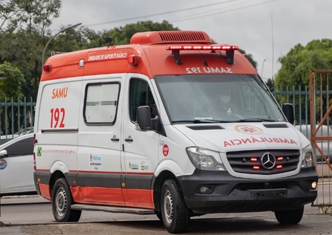 Irmãos são baleados durante tentativa de assalto em Manaus