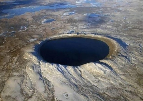 Conheça a misteriosa cratera gigante no Ártico que intriga cientistas