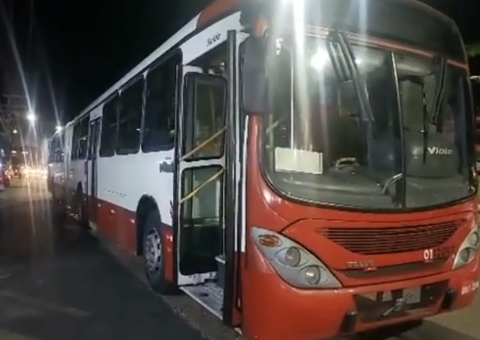 Passageiros vivem momento de terror durante assalto a ônibus em Manaus