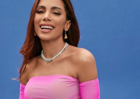 Anitta manda recado sobre depilação íntima de homens: 'vocês acham que é maneiro?'