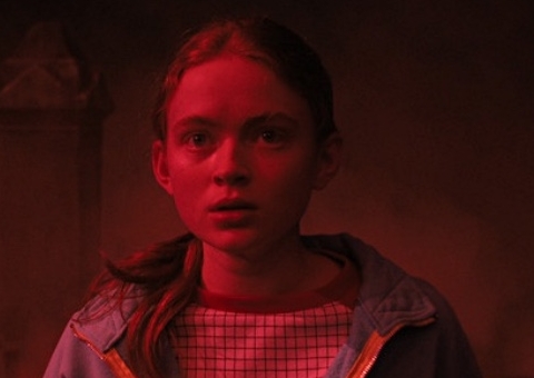 Stranger Things: Vecna ataca Max em teaser da parte 2 e fãs 'piram' com teoria