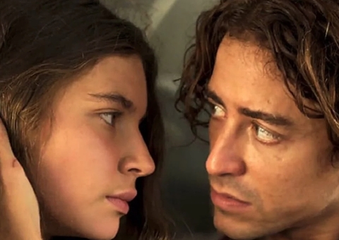 Alanis Guillen, de Pantanal, comenta relação com Jesuíta Barbosa após rumores de namoro