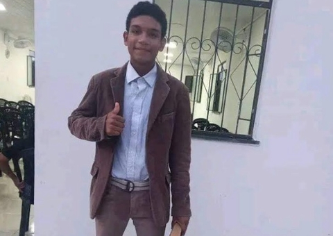 Família entra em desespero após adolescente desaparecer de casa em Manaus