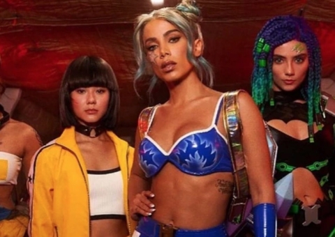 Anitta divulga prévia de 'Tropa', música em parceria com o jogo 'Free Fire'