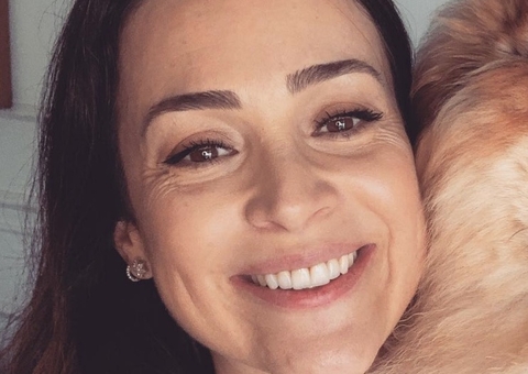 Gabriela Duarte posta foto rara com a filha de 15 anos