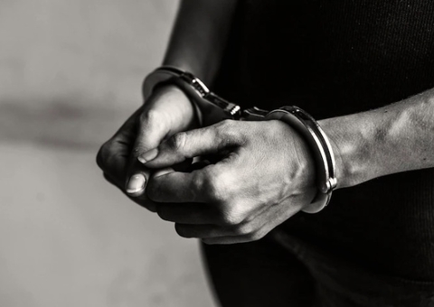 Jovem de 20 anos que armou emboscada para mototaxista é presa em Manaus 