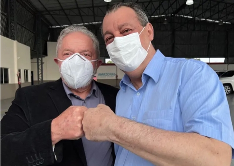 Lula firma apoio ao senador Omar Aziz durante entrevista para rádio de Manaus