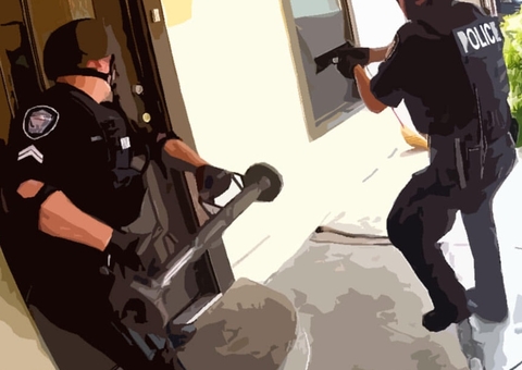 Buscas no domicílio motivadas pela constatação de tráfico não precisa de mandado