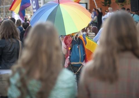 Justiça desobriga IBGE a perguntar sobre identidade de gênero