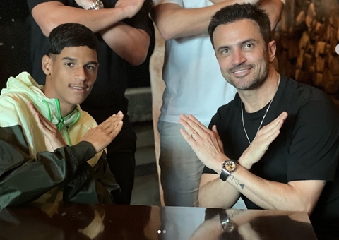 Ex-jogador de futsal, Falcão é novo empresário do Luva de Pedreiro 