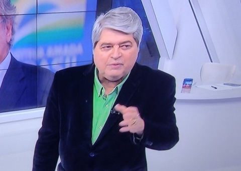 Datena anuncia desistência de candidatura ao Senado após apoio de Bolsonaro