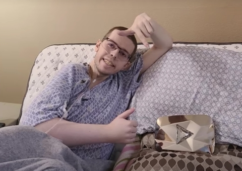 Youtuber de Minecraft morre aos 23 anos e deixa carta de despedida