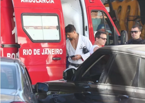 Cauã Reymond sofre acidente de carro no Rio 