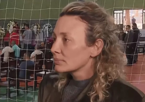 Mulher de petista morto por bolsonarista em festa presta depoimento