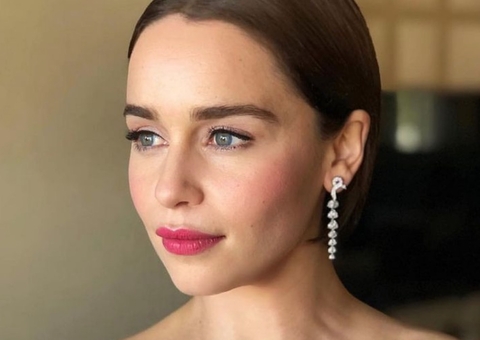 Emilia Clarke revela que parte do cérebro não funciona após dois aneurismas