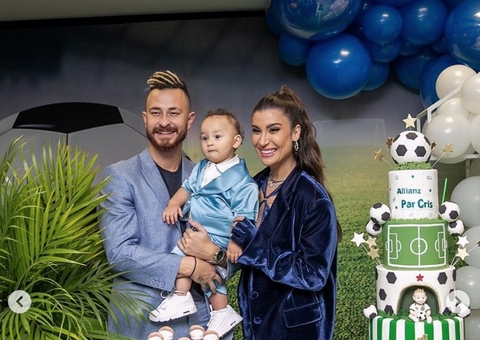Bianca Andrade e Fred se unem em festão de aniversário do filho, Cris