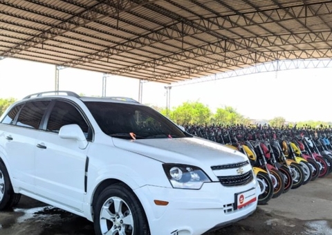 Detran-AM realiza terceiro leilão do ano com 410 veículos