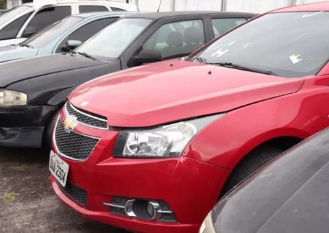 Veja como participar do leilão do Detran com lances de R$ 200 para carros e R$ 100 para motos