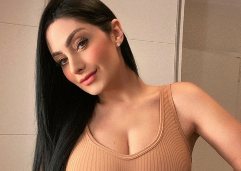 Ex-bbb Francine Piaia revela pedido inusitado no Onlyfans: 'fezes por R$ 200'