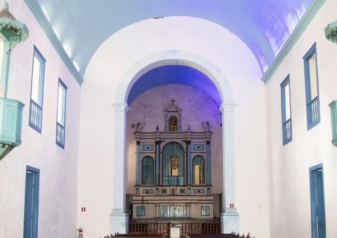 Corpo encontrado em parede de igreja intriga moradores; veja detalhes