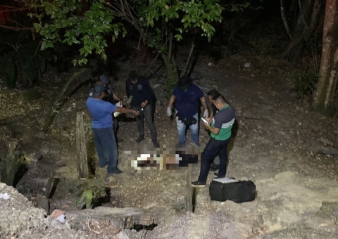 Após assalto a ônibus, homem é morto a tiro e terçadadas em Manaus