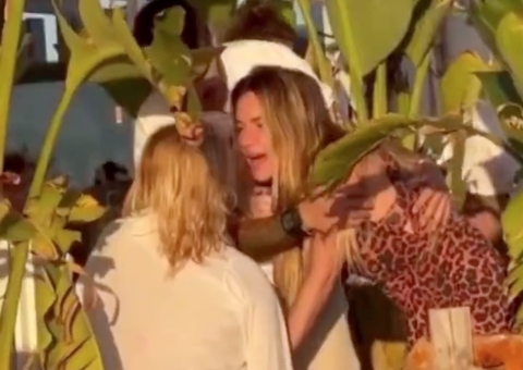 Vídeo: Gio Ewbank parte pra cima de mulher que chamou filha de 'preta imunda'