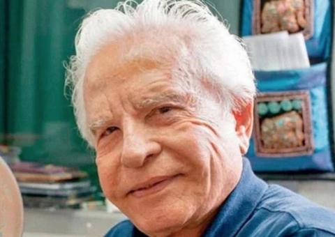 Cid Moreira rejeita aproximação com os filhos: ‘jogado no lixo por causa de dinheiro’ 