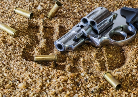 ProArmas nega que aumento de registros de porte de armas tenha impactado em crimes 