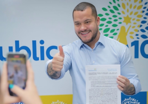 Adail Filho é confirmado candidato a deputado federal