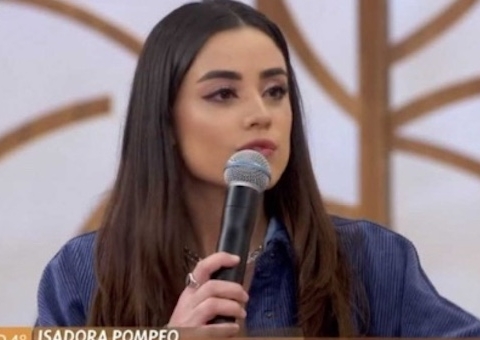 Isadora Pompeo relaciona depressão a ‘falta de Deus’ e é detonada