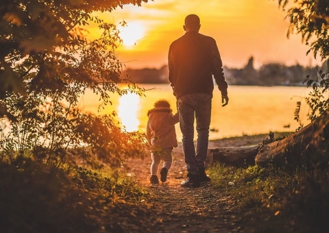 Pais e Filhos, alicerce seguro para comemorar