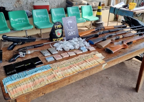 Homicidas são presos com carros roubados, drogas e R$ 20 mil durante operação no Amazonas