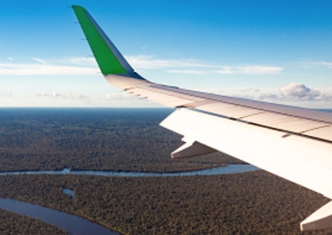 Piloto é preso com avião que levava combustível irregular para garimpo ilegal no Amazonas