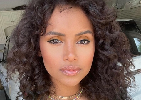 EX-BBB Gleici Damasceno assume namoro com gringo gatíssimo; Veja fotos