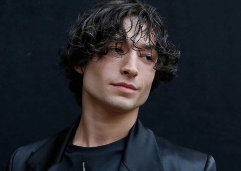 Ezra Miller quebra silêncio após polêmicas e revela sérios problemas de saúde mental