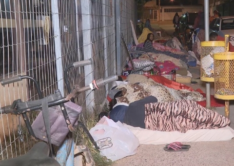 Mulher morre após passar 8 dias na fila aguardando atendimento no Cras