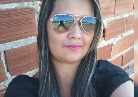 Técnica de enfermagem morre ao cair de ônibus enquanto levava marmita para marido