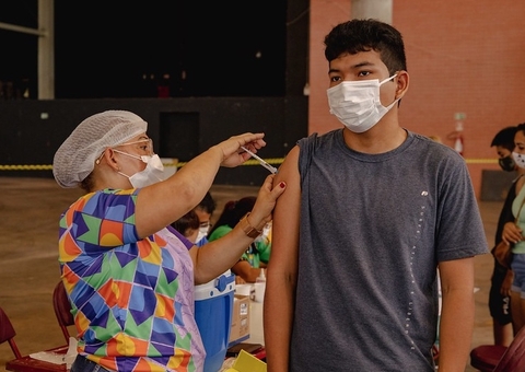 Semsa abre 88 postos de saúde para população se vacinar contra a Covid-19 em Manaus